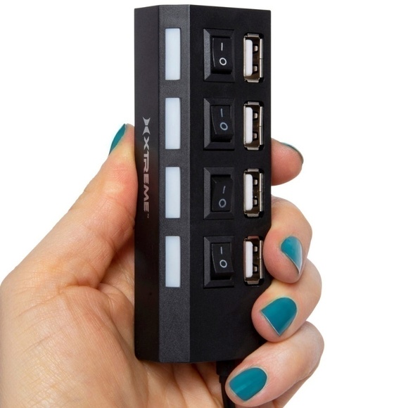 Xtreme 4 Port USB 2.0‎ Hub w/ LED indicators - Picture 2 of 3